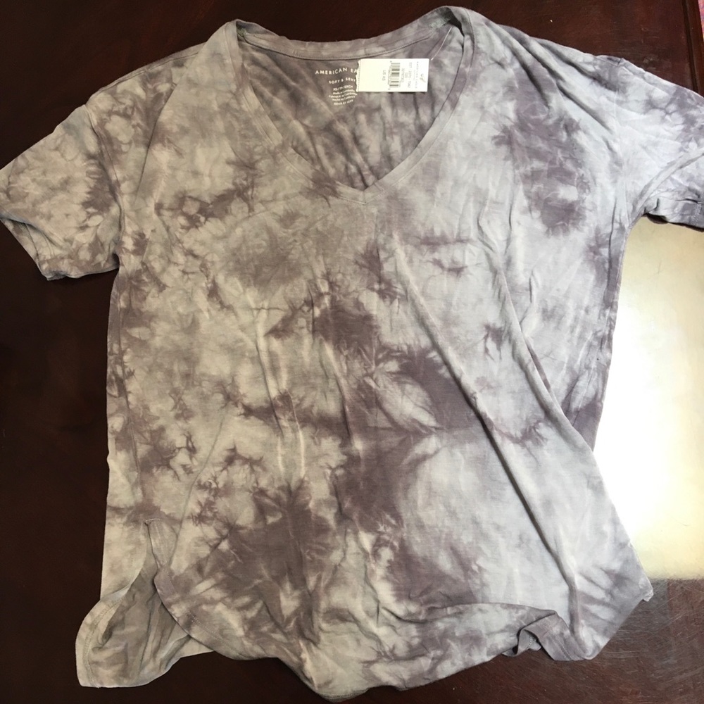 NWT grey AE t-shirt